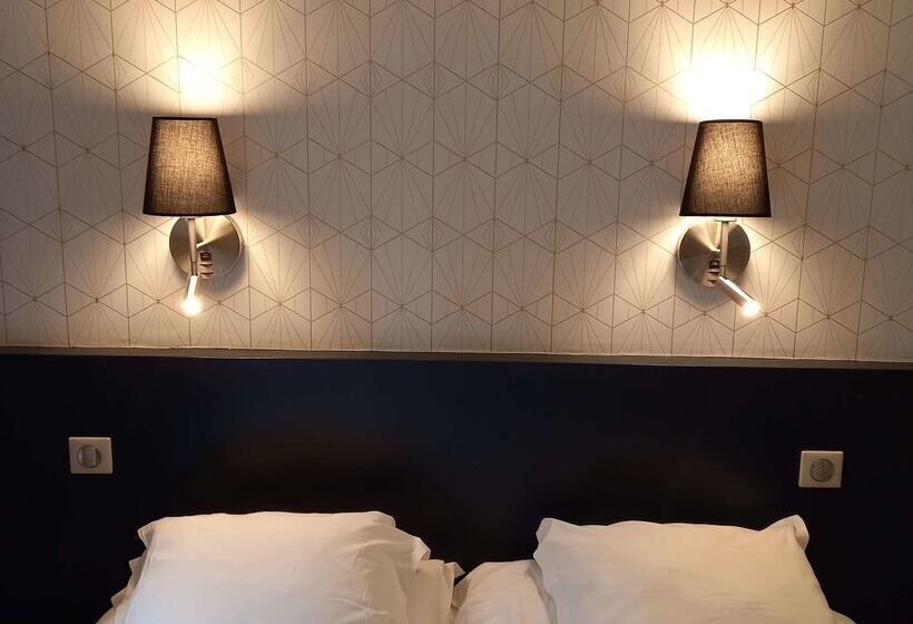 Отель Kyriad Nîmes Ouest A9