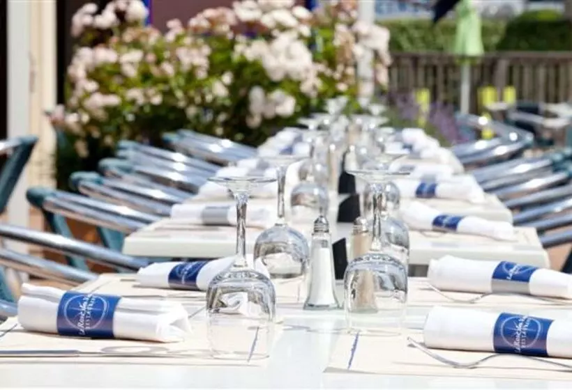 酒店 Kyriad Prestige Bordeaux Aeroport