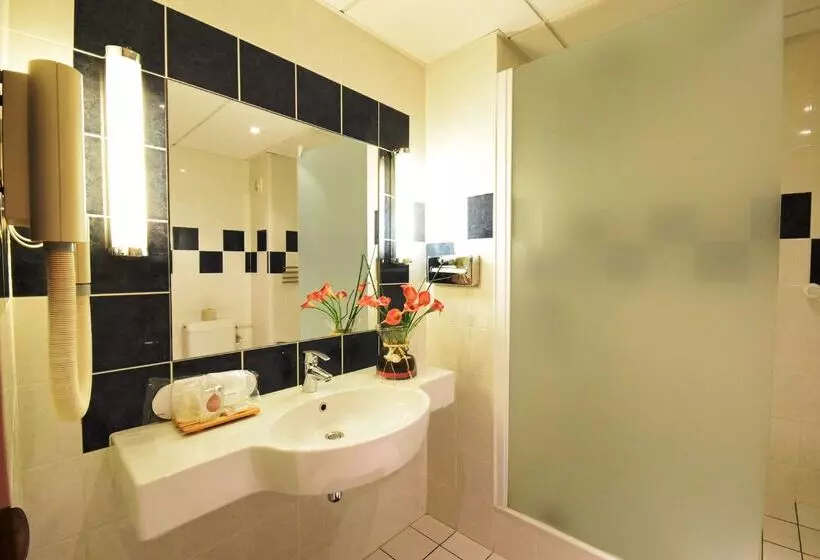 酒店 Kyriad Prestige Bordeaux Aeroport