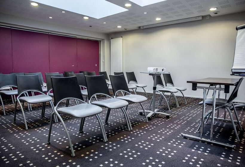 בית מלון כפרי Kyriad Rennes Nord