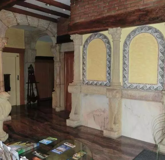 ホテル Las Ruedas