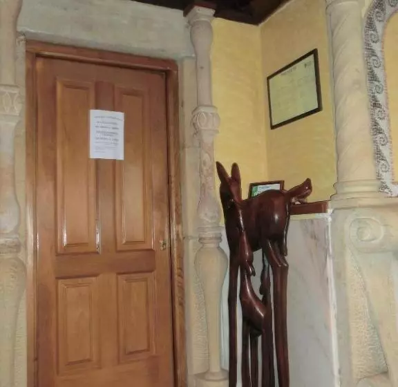 ホテル Las Ruedas