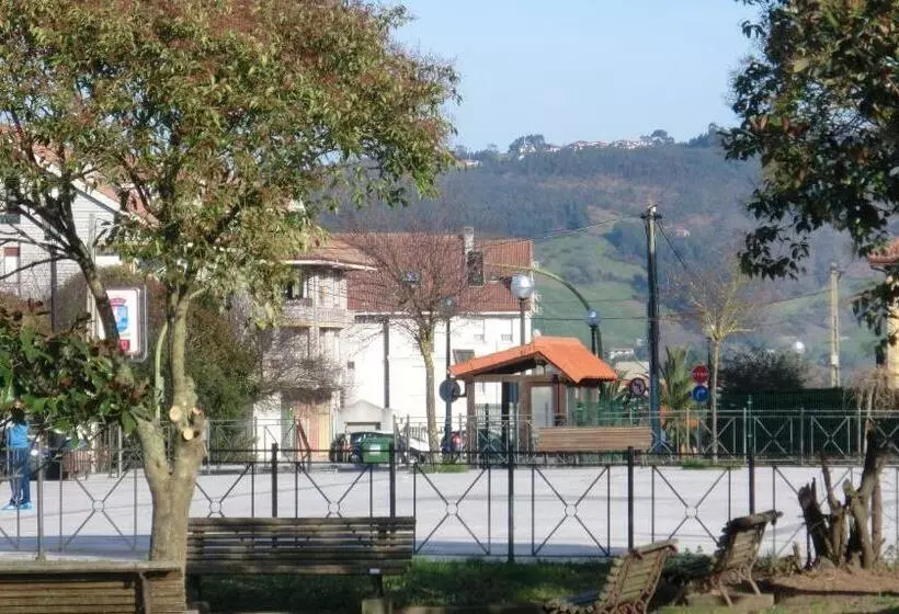 ホテル Las Ruedas