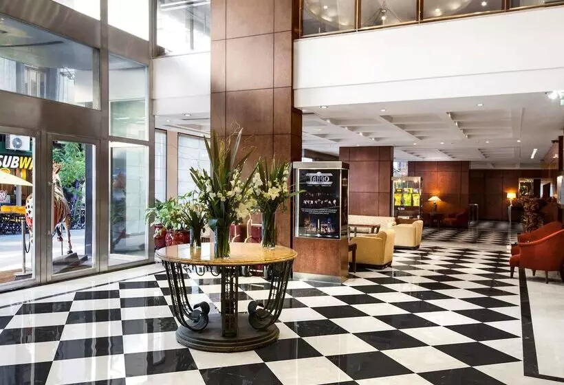 هتل Doubletree By Hilton Buenos Aires