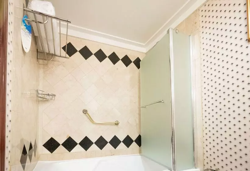 هتل Doubletree By Hilton Buenos Aires