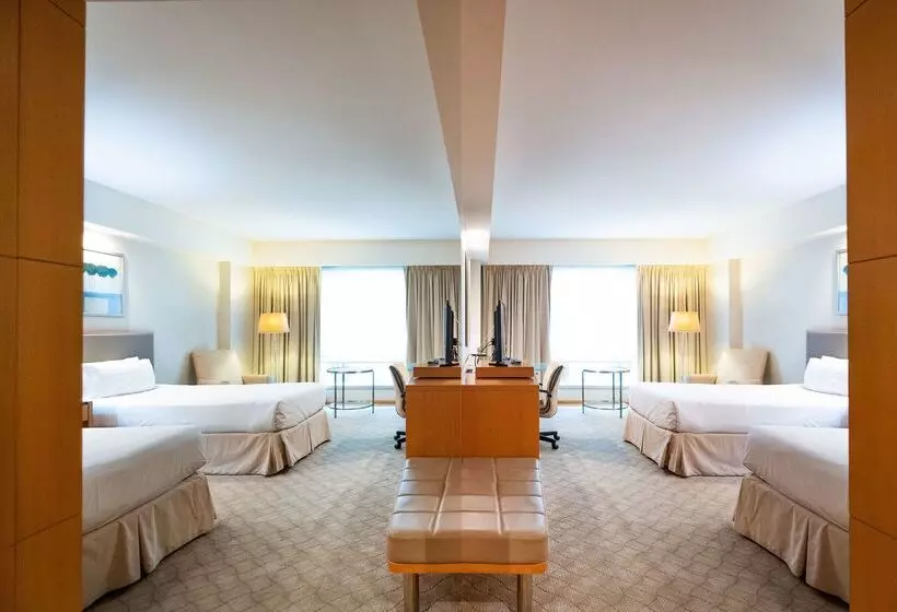 هتل Doubletree By Hilton Buenos Aires