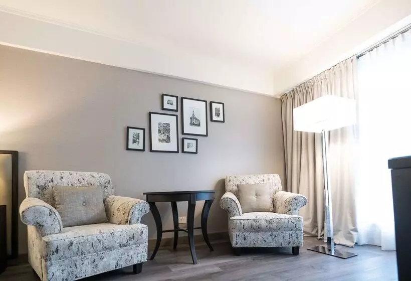 هتل Doubletree By Hilton Buenos Aires