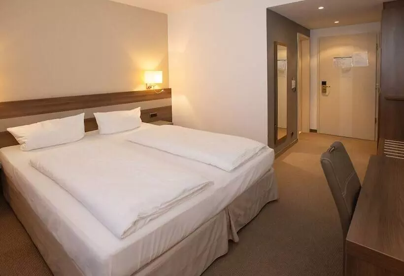 Hotel Am Gorzberg Greifswald