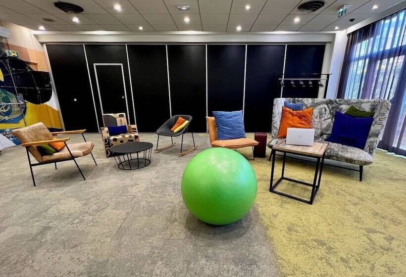 هتل Mercure Le Havre Centre Bassin Du Commerce