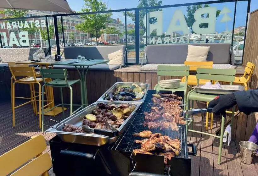 Hotel Mercure Le Havre Centre Bassin Du Commerce