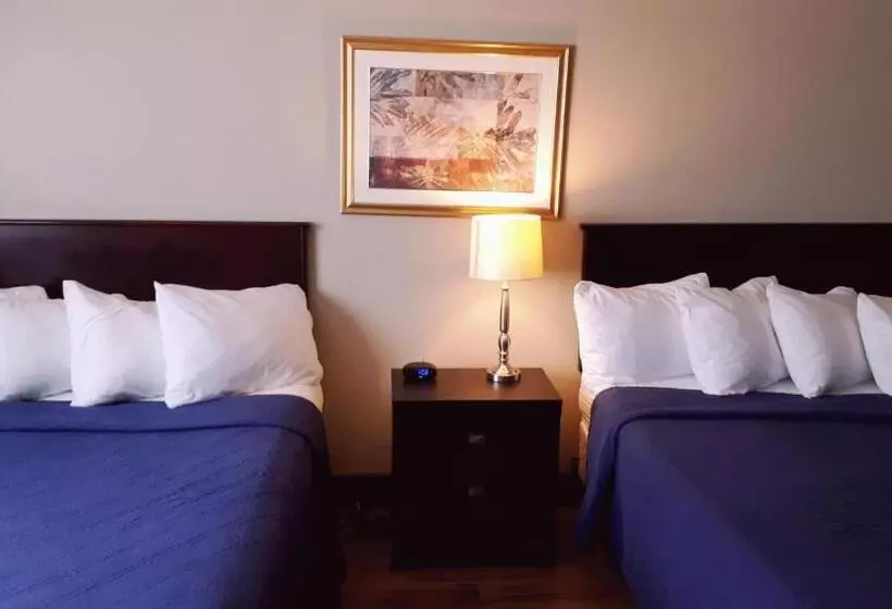 Causeway Bay Hotel Sparwood