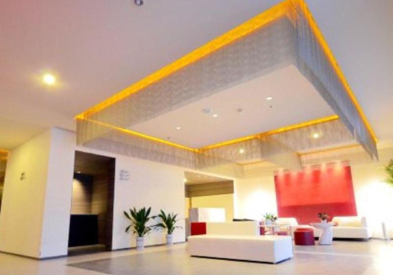 Otel Jinjiang Inn Wuhan Guanggu Avenue Lingjie Road Branch