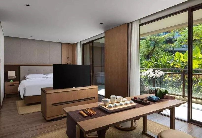 ホテル Wingate By Wyndham Hainan Chengmai