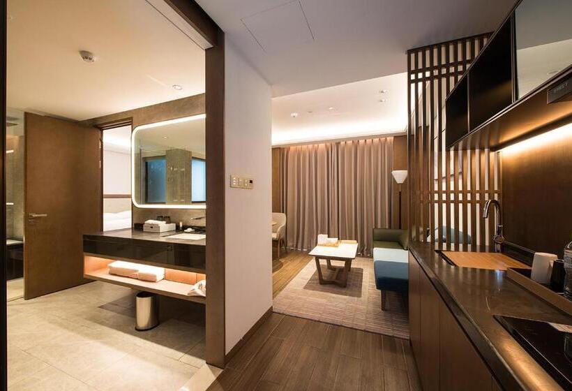 Hotel Wingate By Wyndham Hainan Chengmai