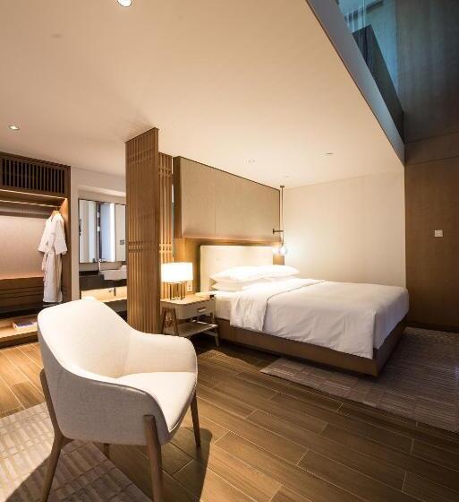 Hotel Wingate By Wyndham Hainan Chengmai