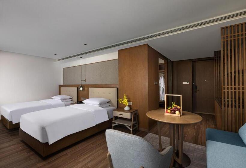 Hotel Wingate By Wyndham Hainan Chengmai