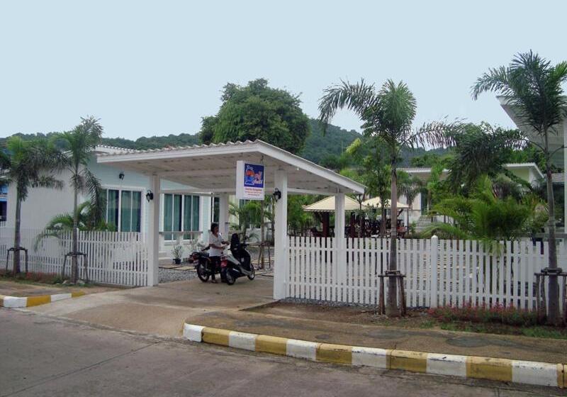 Hotel Charlie S Bungalows