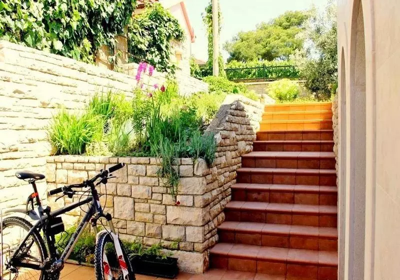 ホテル Villa Salu