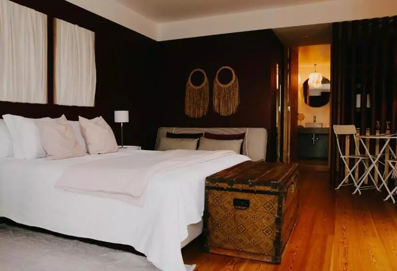 ペンション Cambeiros   Guest House
