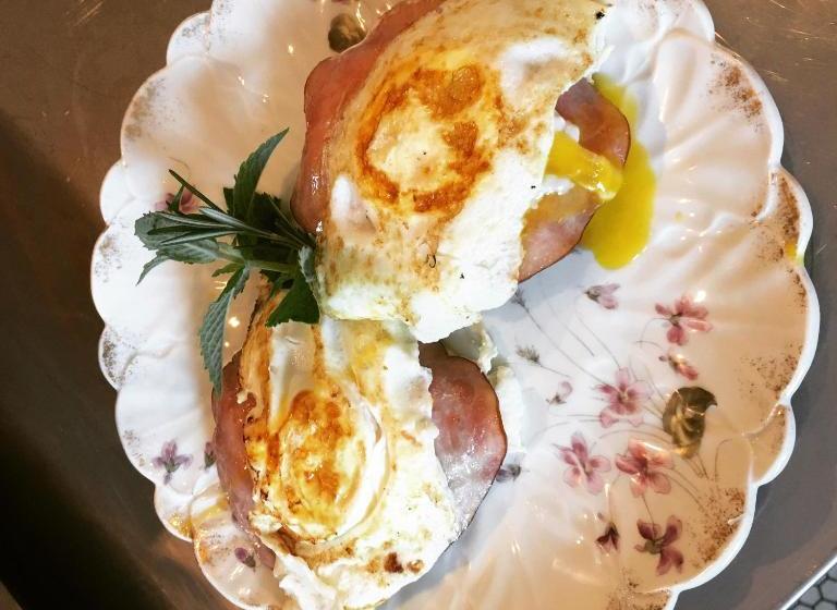 住宿加早餐  Locust & Starr Inn