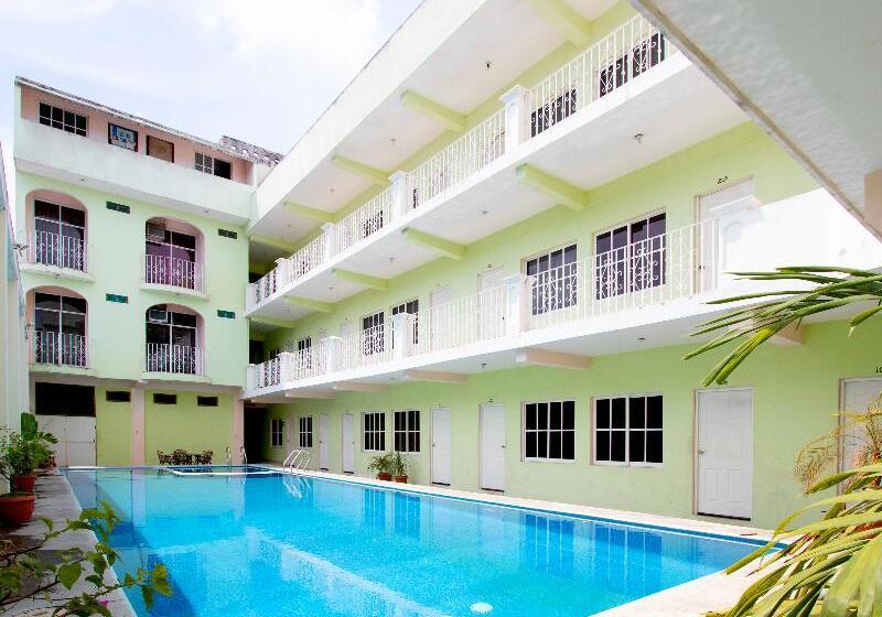 OYO Hotel Estacion,José Cardel,Parque Central Revolución