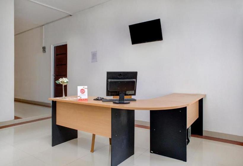 فندق Oyo 3690 Wisma Yani Syariah