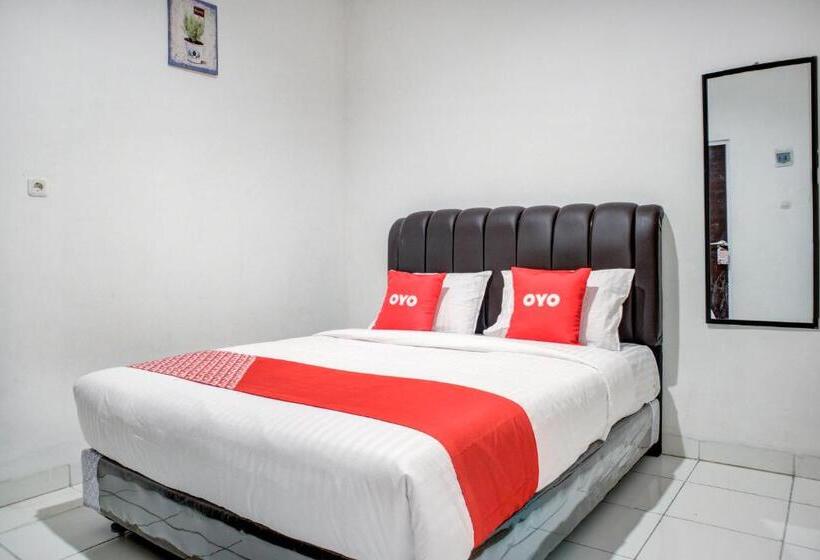 فندق Oyo 3690 Wisma Yani Syariah