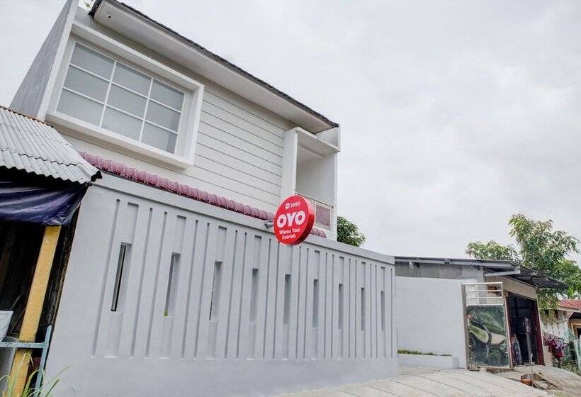 فندق Oyo 3690 Wisma Yani Syariah