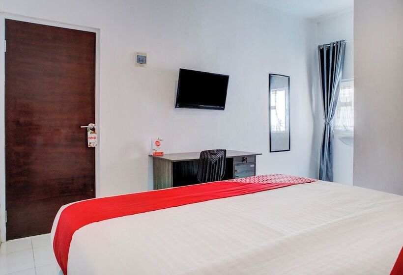 فندق Oyo 3690 Wisma Yani Syariah