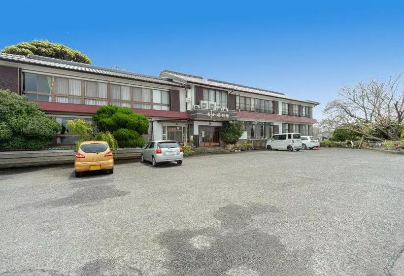 هتل Oyo Ryokan Chikazaki Bekkan Genkai