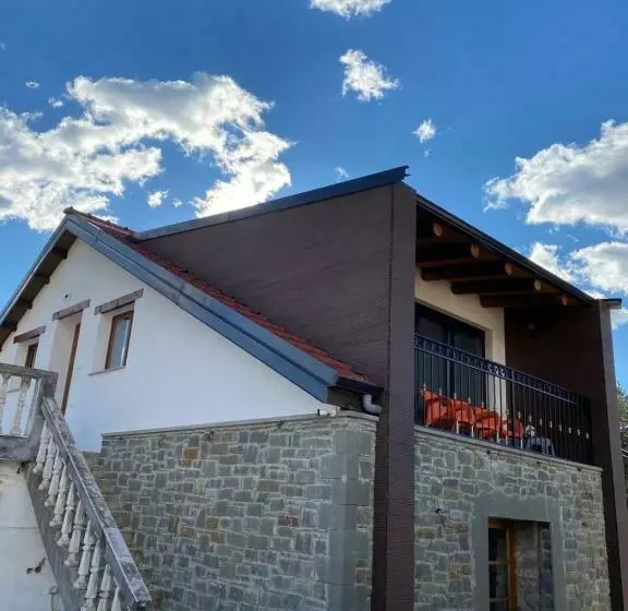 ペンション Villa Shuaipaj