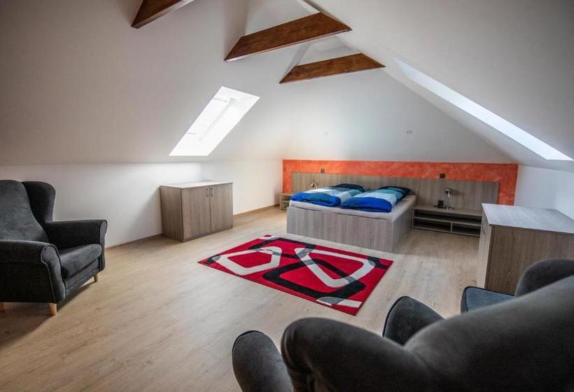 Apartmány Pod Jeřábem, šanov 67, červená Voda