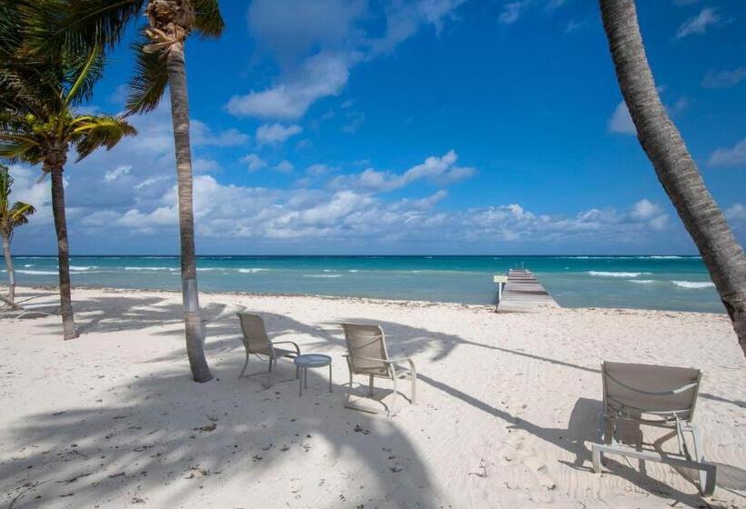 Beach Living At Sunrise To Sunset Villa