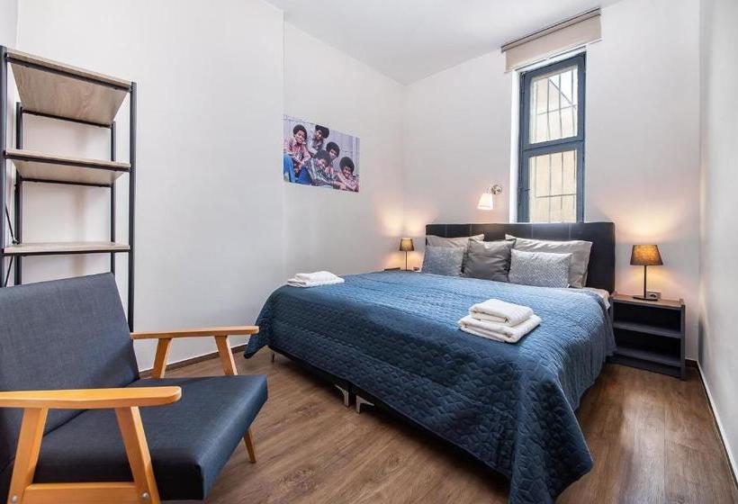 تختخواب و صبحانه Kedves Vendégház