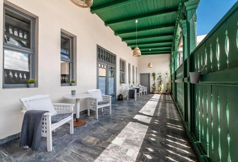 تختخواب و صبحانه Kedves Vendégház