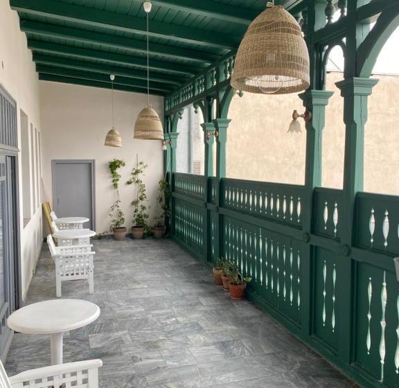 تختخواب و صبحانه Kedves Vendégház