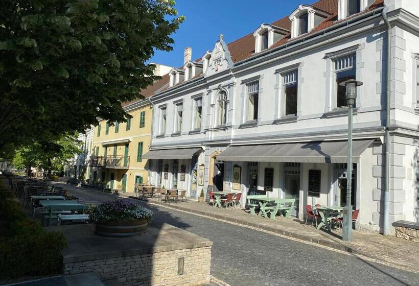 تختخواب و صبحانه Kedves Vendégház