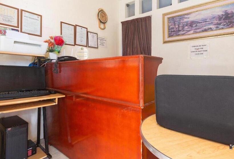 בית מלון כפרי 3j S And K Apartment