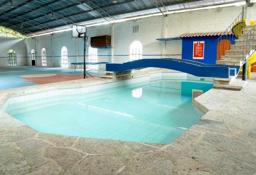 هتل Oyo Posada Astrud,cuetzalan