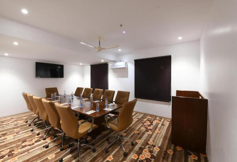 בית מלון כפרי Eastin Easy Vita