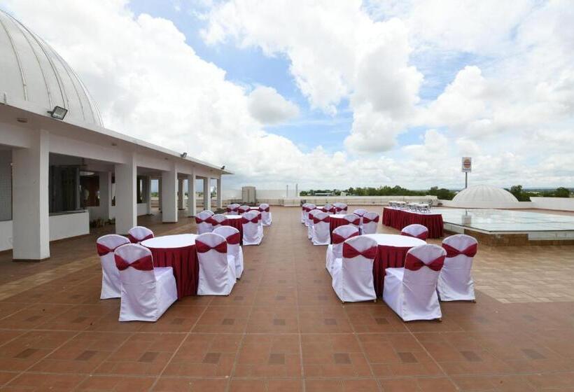 בית מלון כפרי Eastin Easy Vita