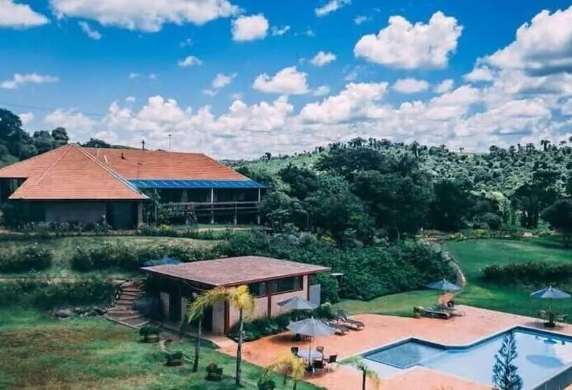 هتل Fazenda Vale Alvorada