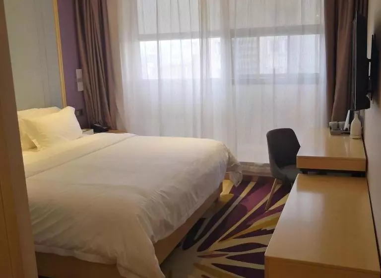 ホテル City Comfort Inn Chengdu Tianfu Square Metro Station