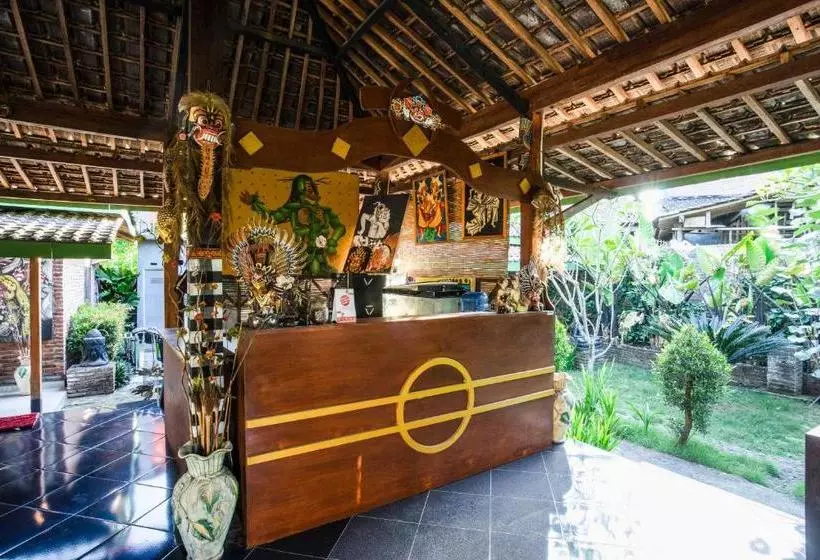ホテル Oyo 3483 Borobudur Cottage