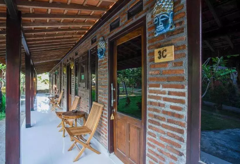 ホテル Oyo 3483 Borobudur Cottage
