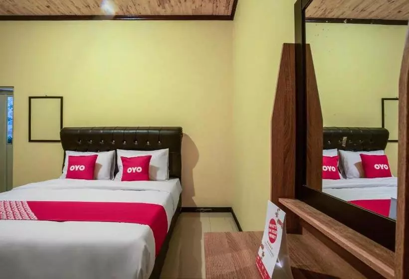ホテル Oyo 3483 Borobudur Cottage