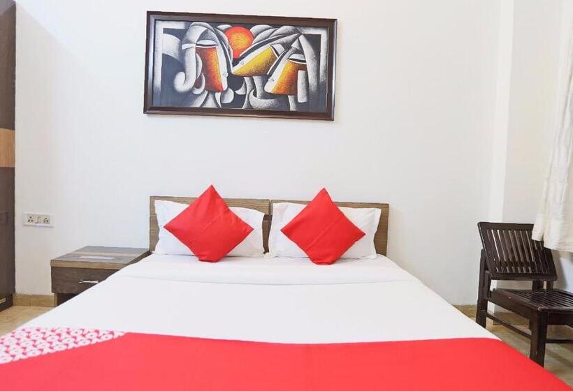 هتل Oyo 65630 New Raj Kamal