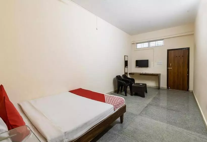 Hotelli O Supriya Lodge