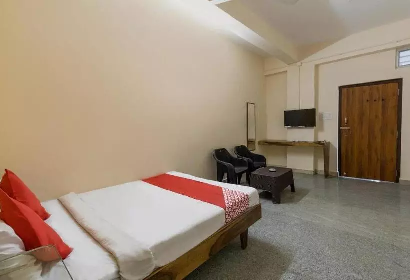 Hotelli O Supriya Lodge