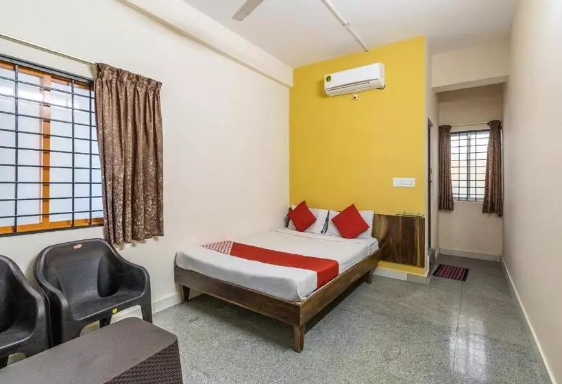 Hotelli O Supriya Lodge